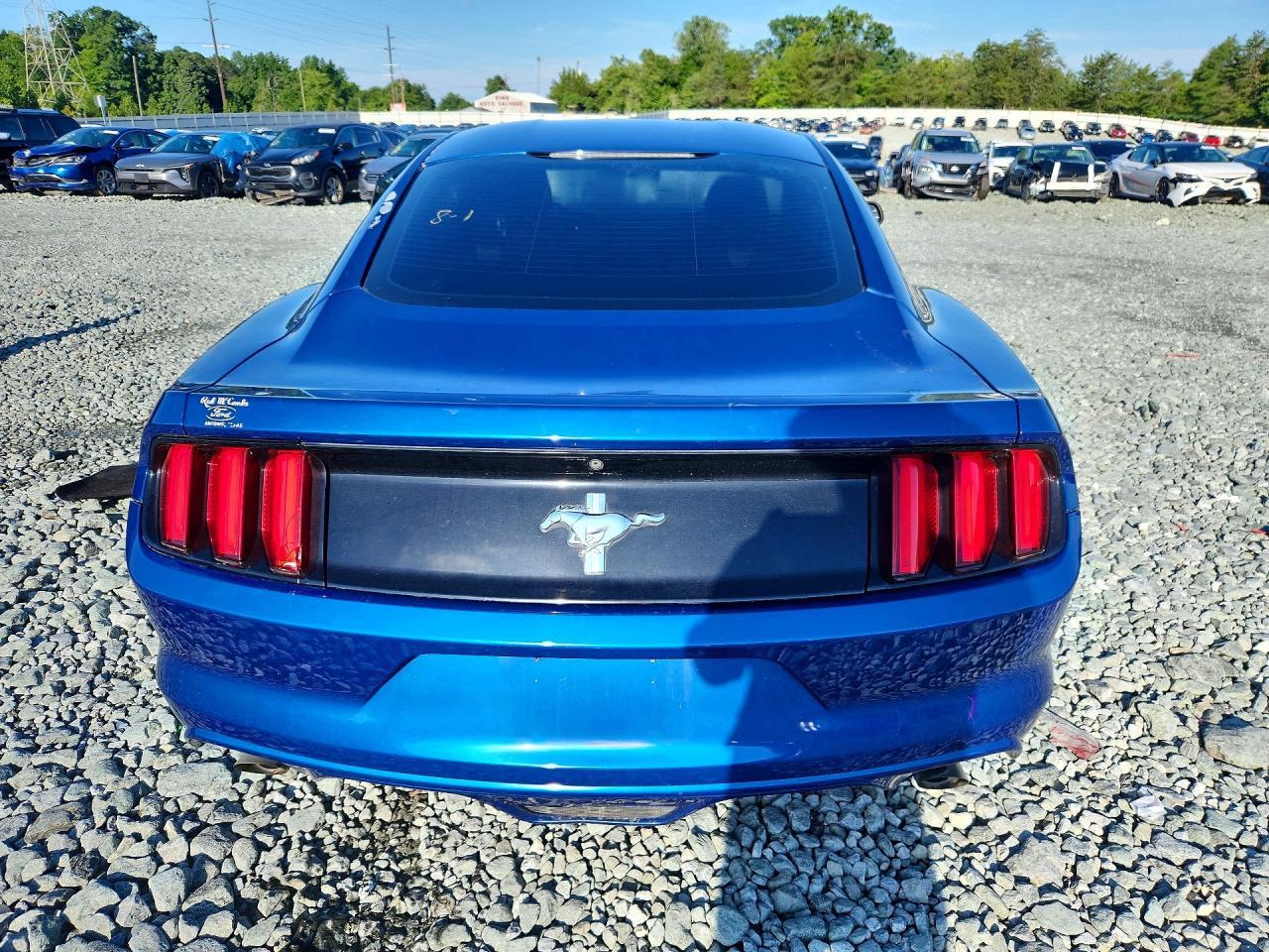 2017 Ford Mustang - Image 6