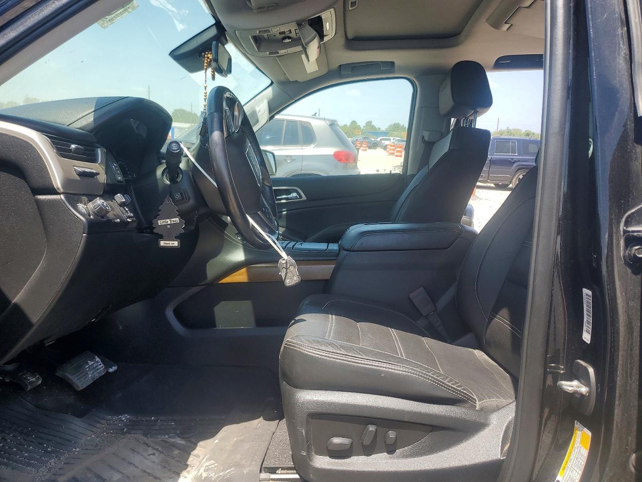 2020 GMC Yukon Denali - Фото 7