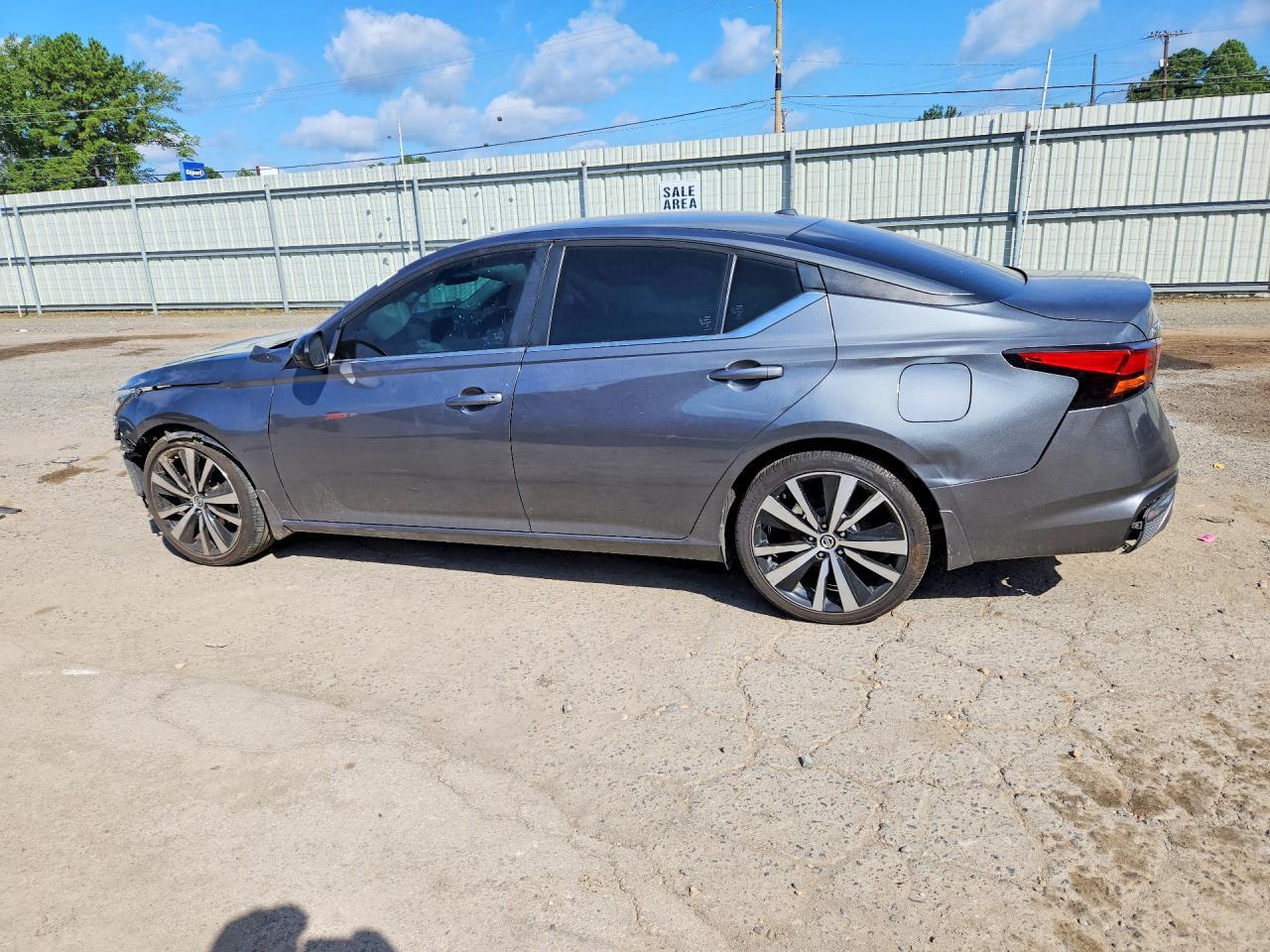 2019 Nissan Altima Sr - Фото 2