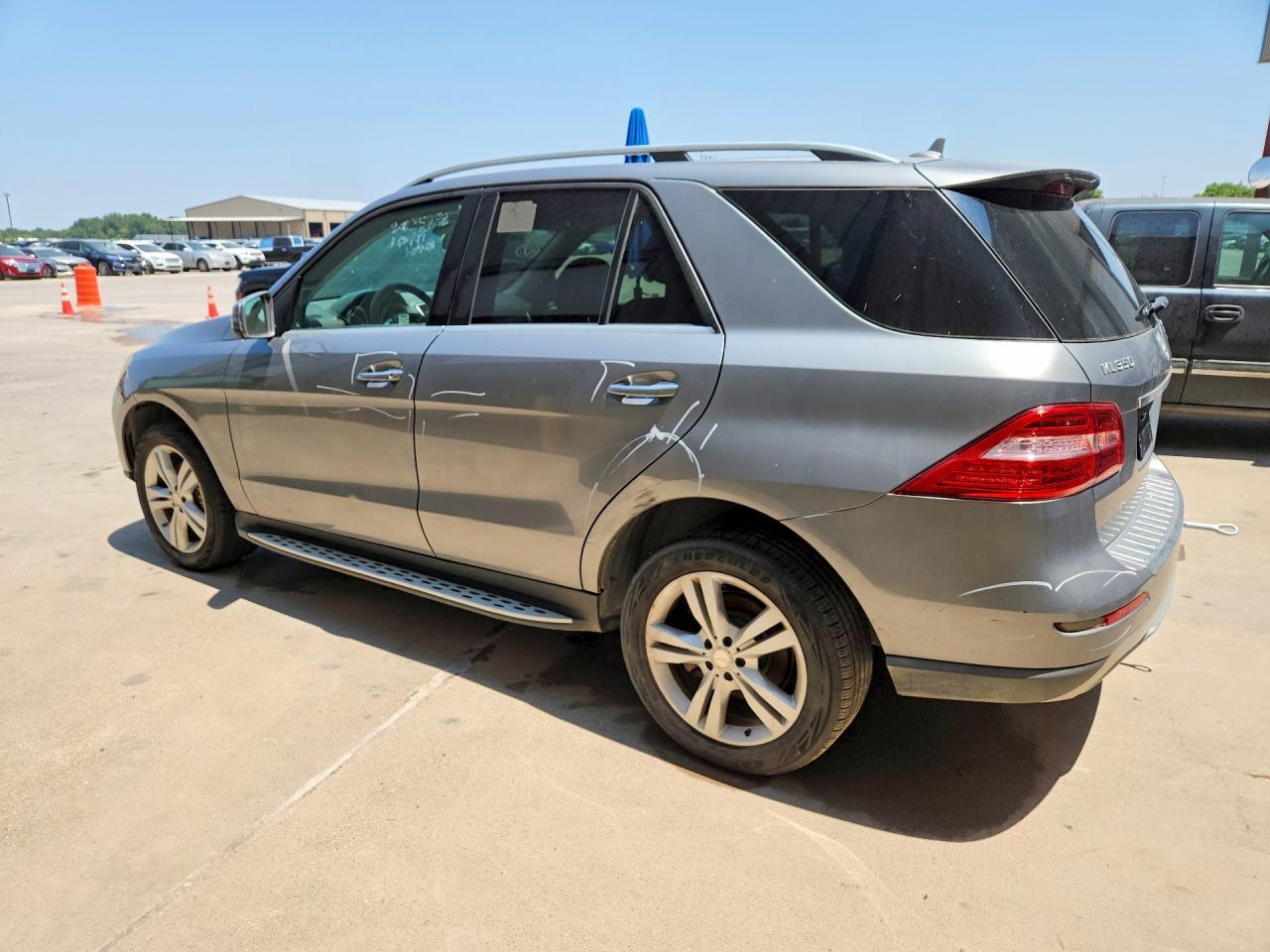 2015 Mercedes-Benz Ml 350 4Matic - Image 2