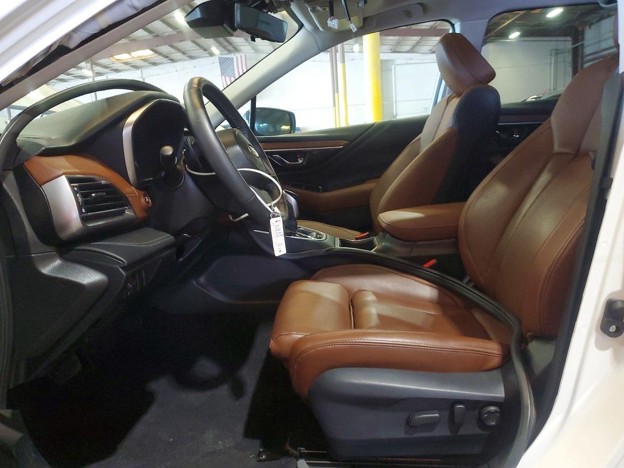 2025 Subaru Outback Touring - Image 7