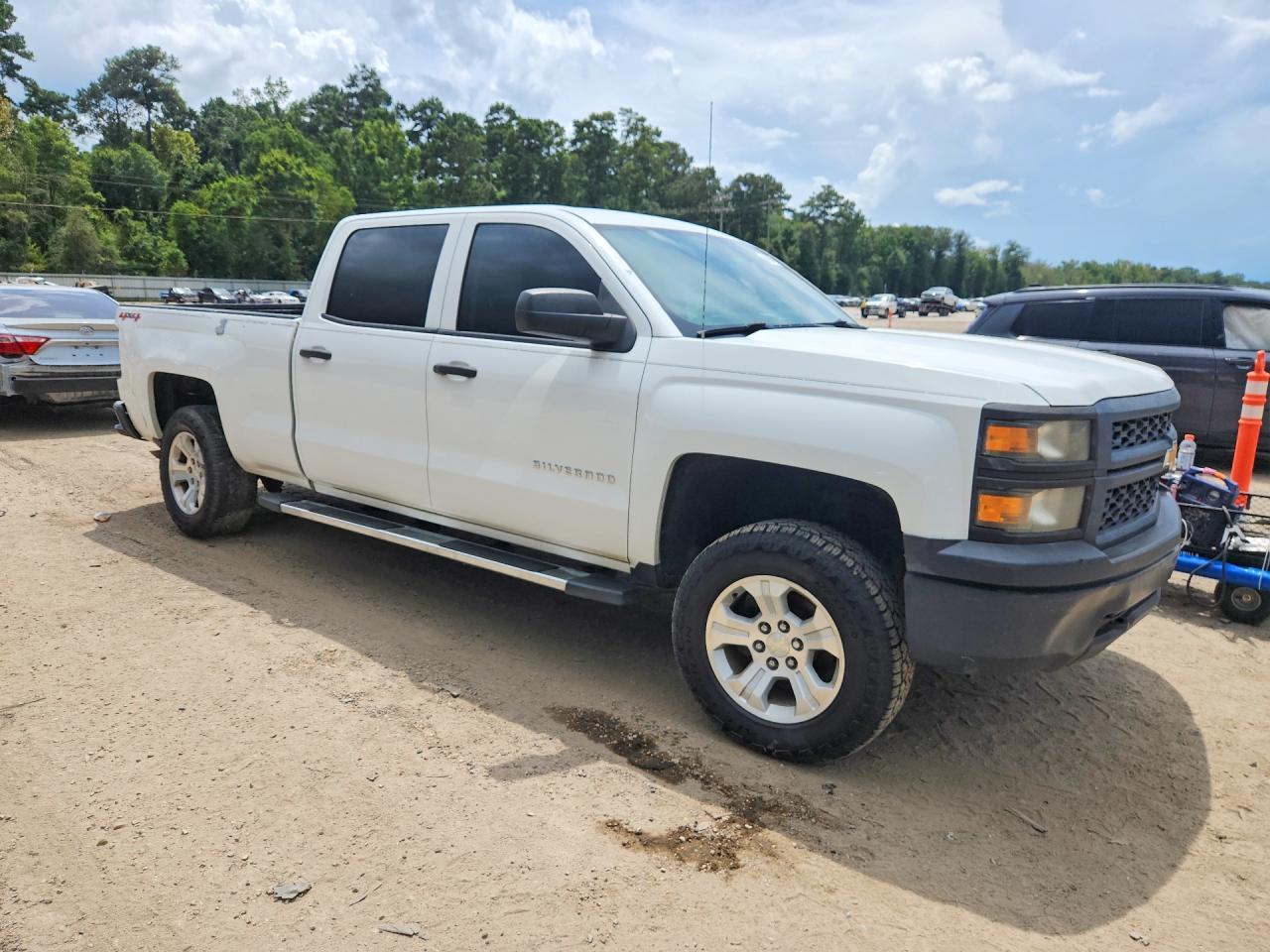 2014 Chevrolet Silverado K1500 - Image 4