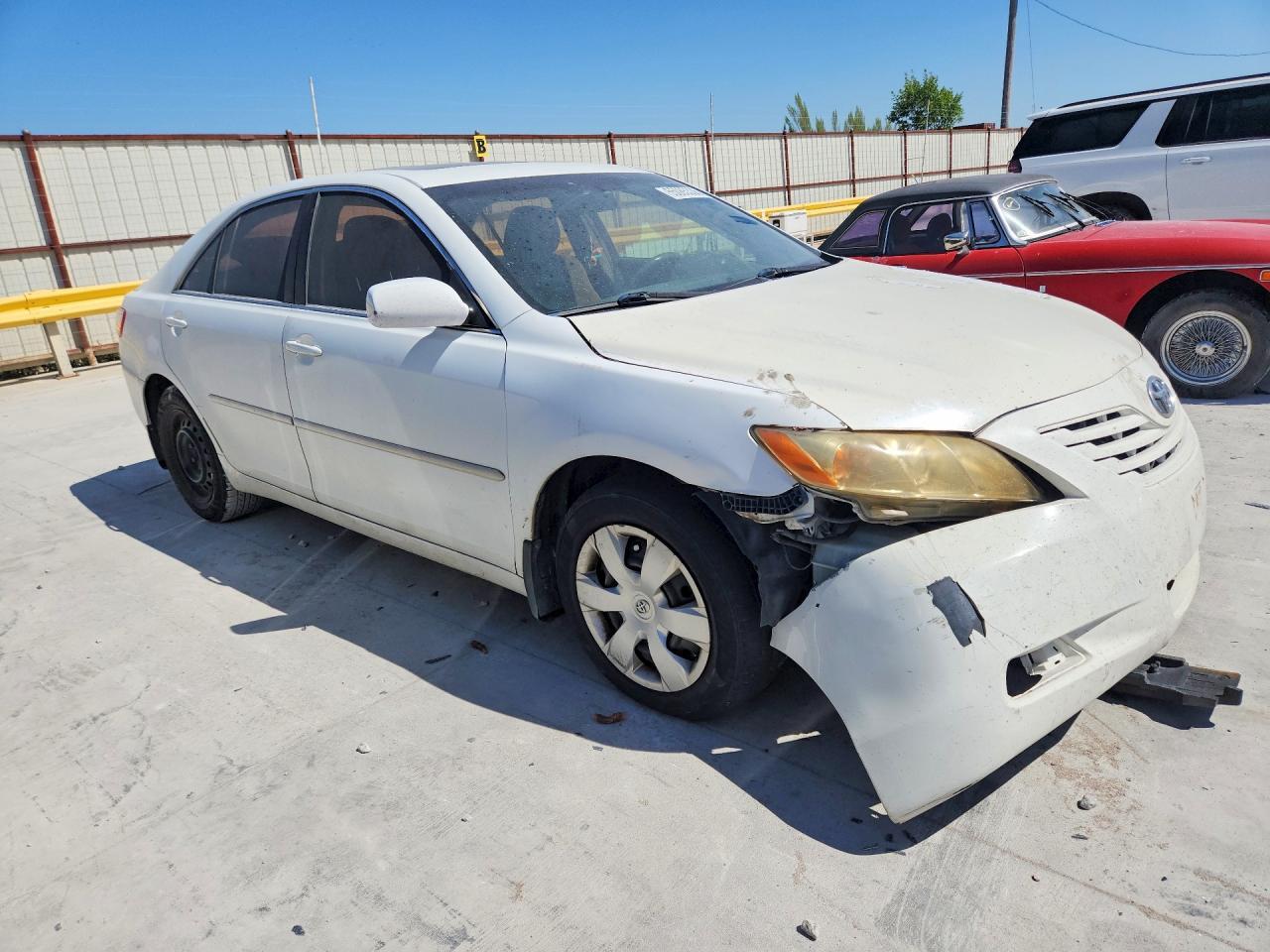 2009 Toyota Camry Le - Фото 4