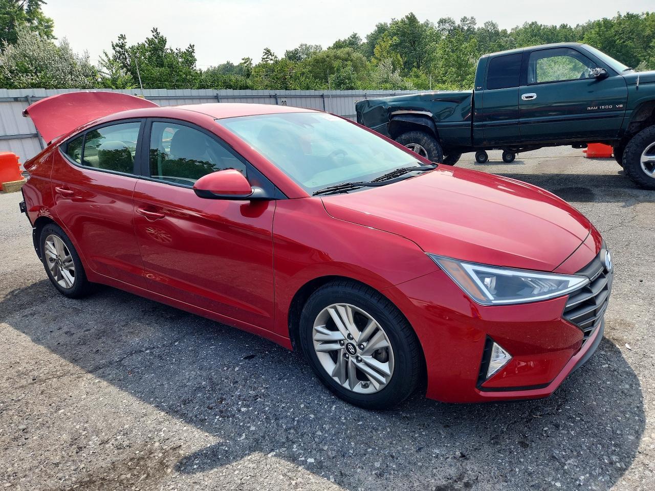 2019 Hyundai Elantra Sel - Image 4