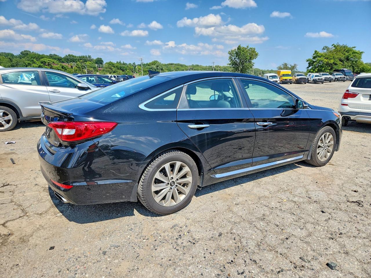 2015 Hyundai Sonata Sport - Фото 3