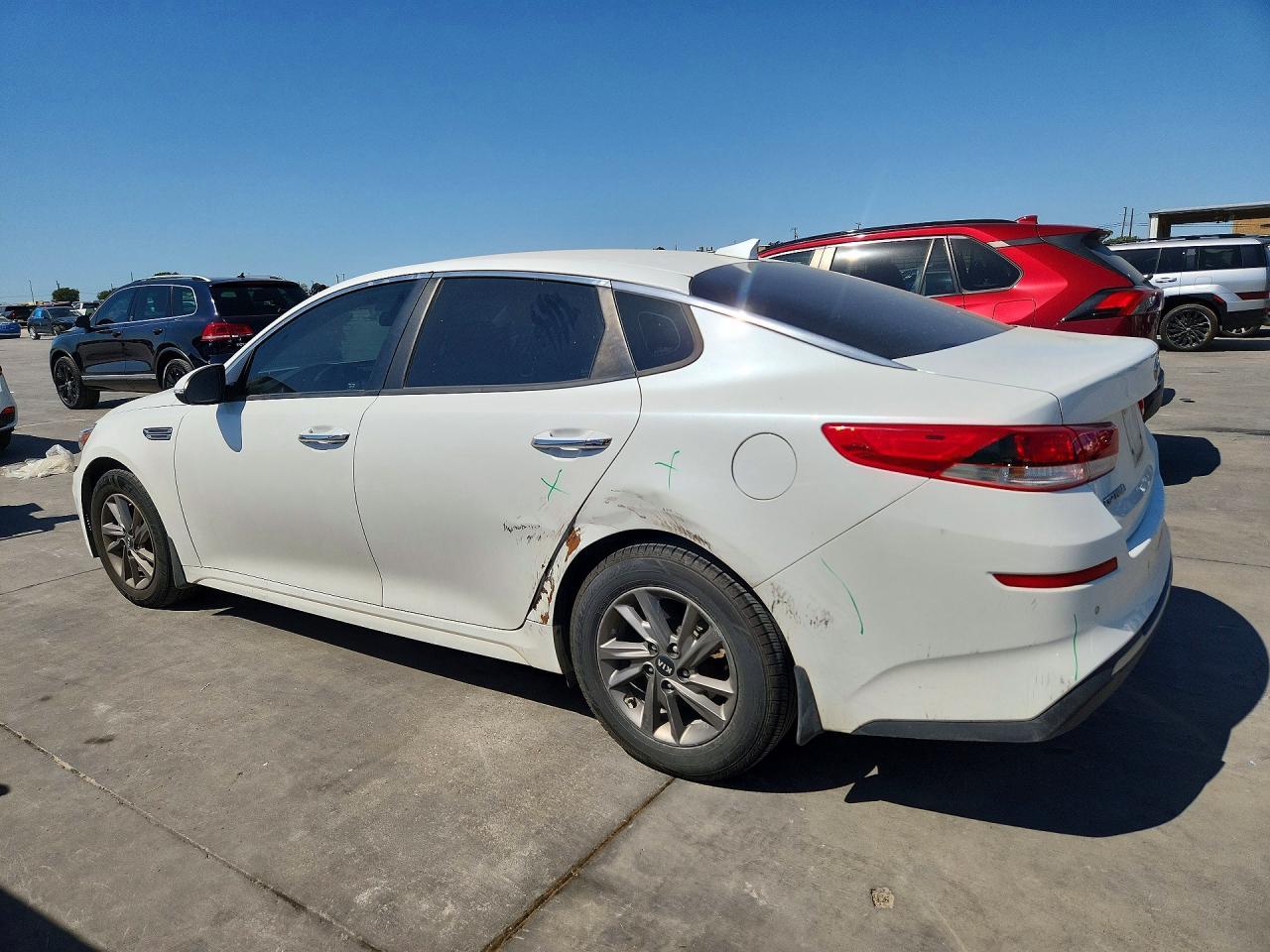 2020 Kia Optima Lx - Фото 2