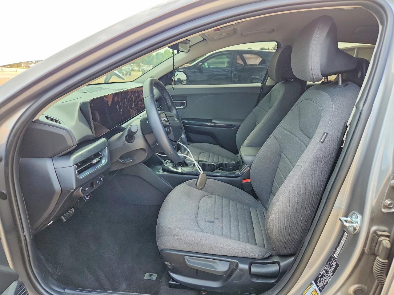 2025 Kia K4 Ex - Фото 7