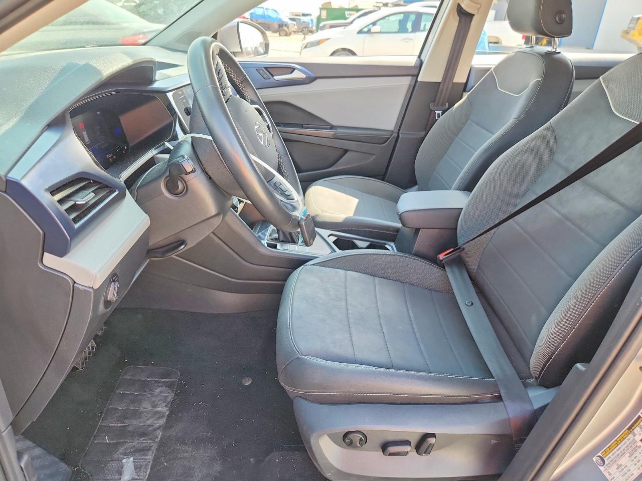 2024 Volkswagen Taos Se - Image 7