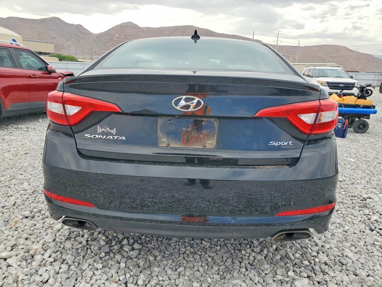 2017 Hyundai Sonata Sport - Image 6