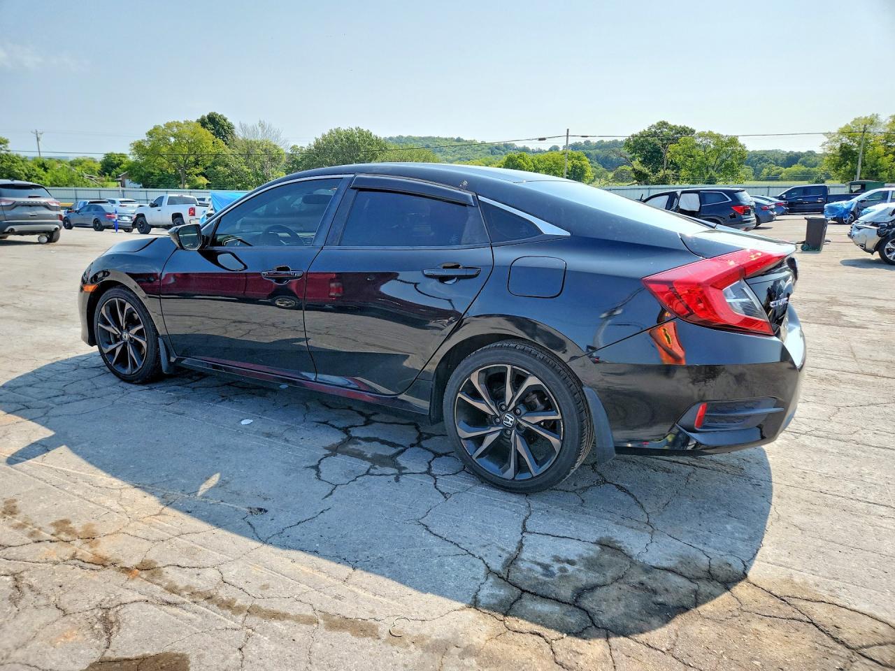 2018 Honda Civic Lx - Фото 2