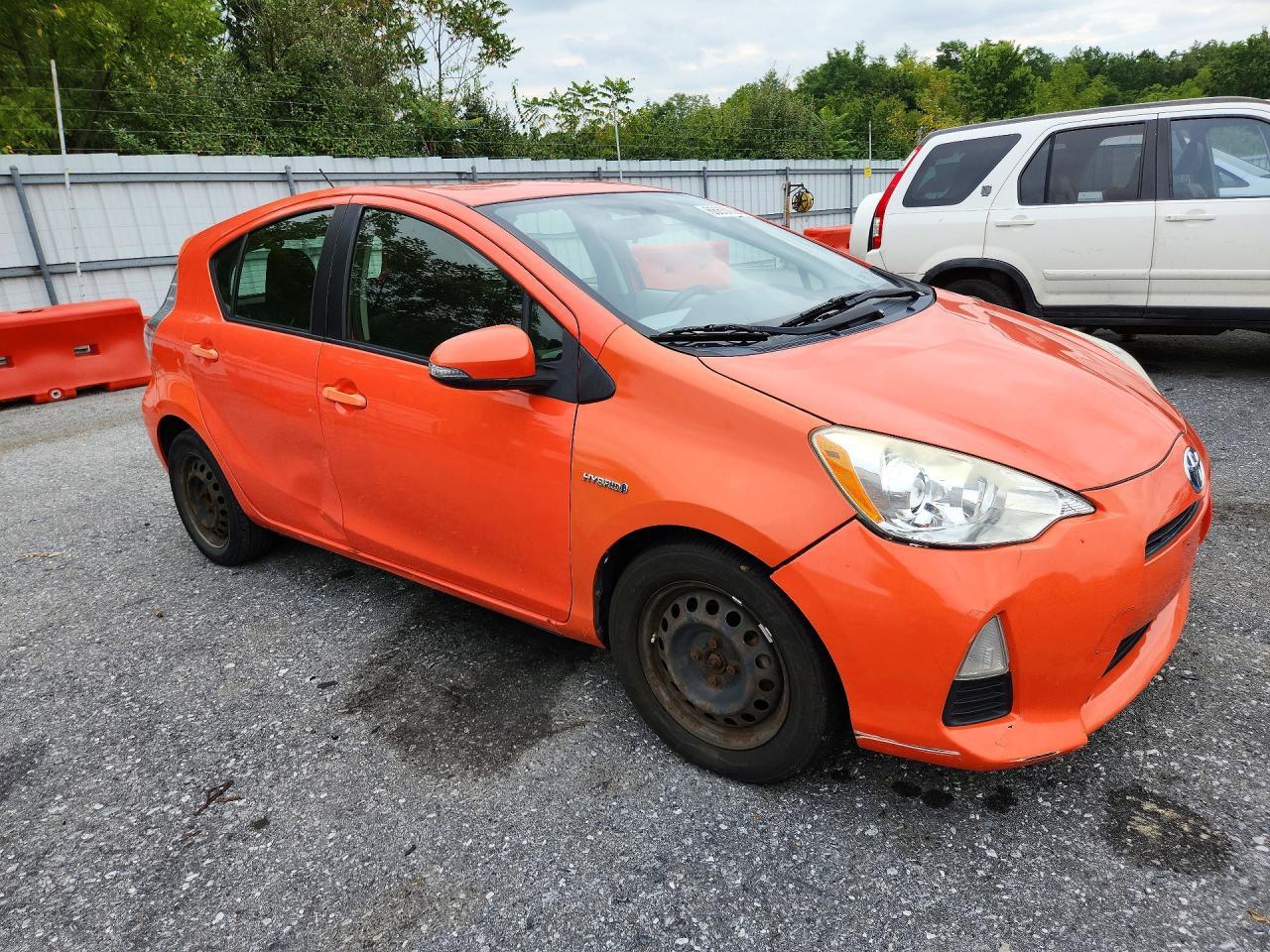 2012 Toyota Prius C Two - Фото 4