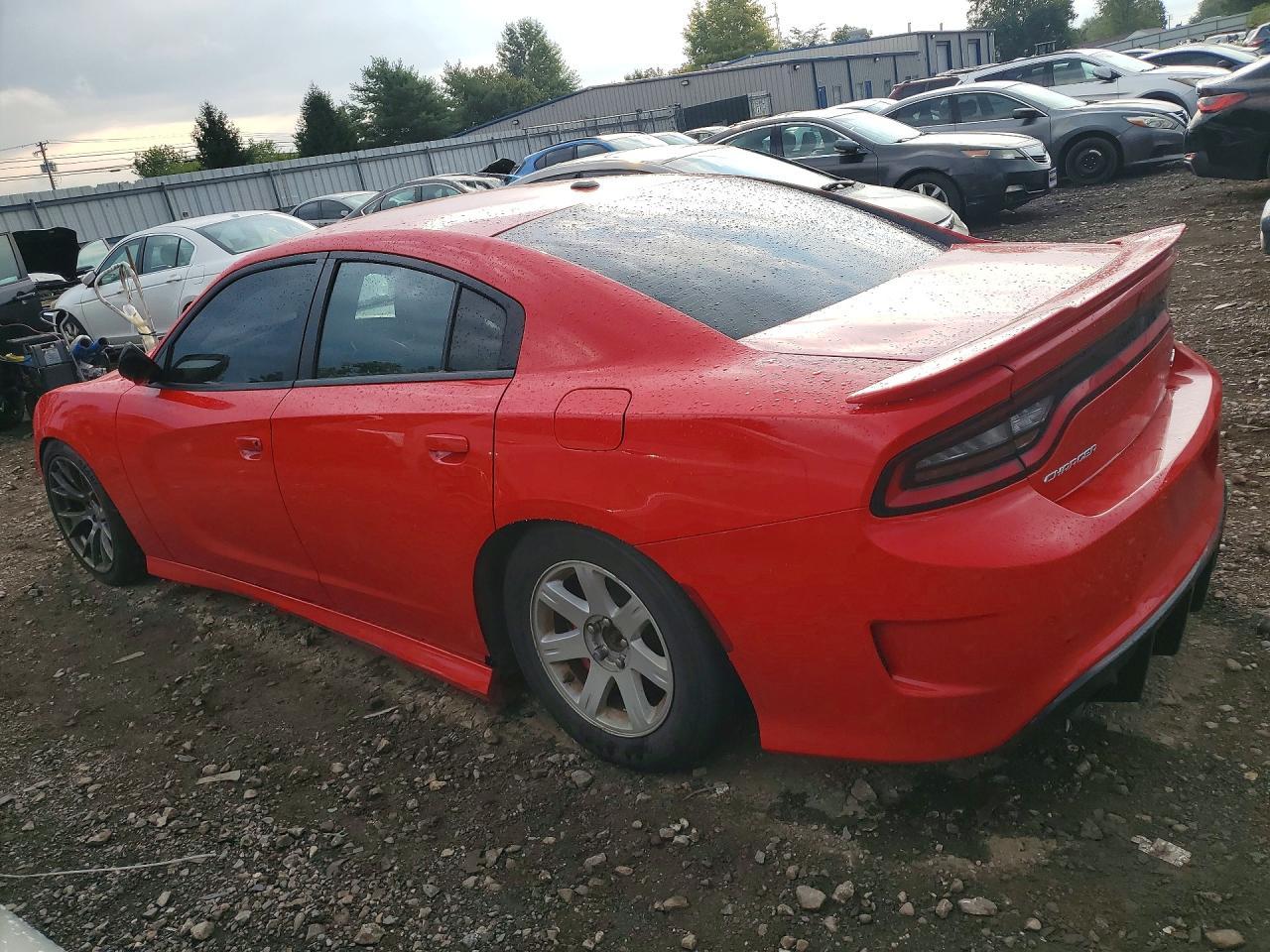 2016 Dodge Charger Srt 392 - Image 2
