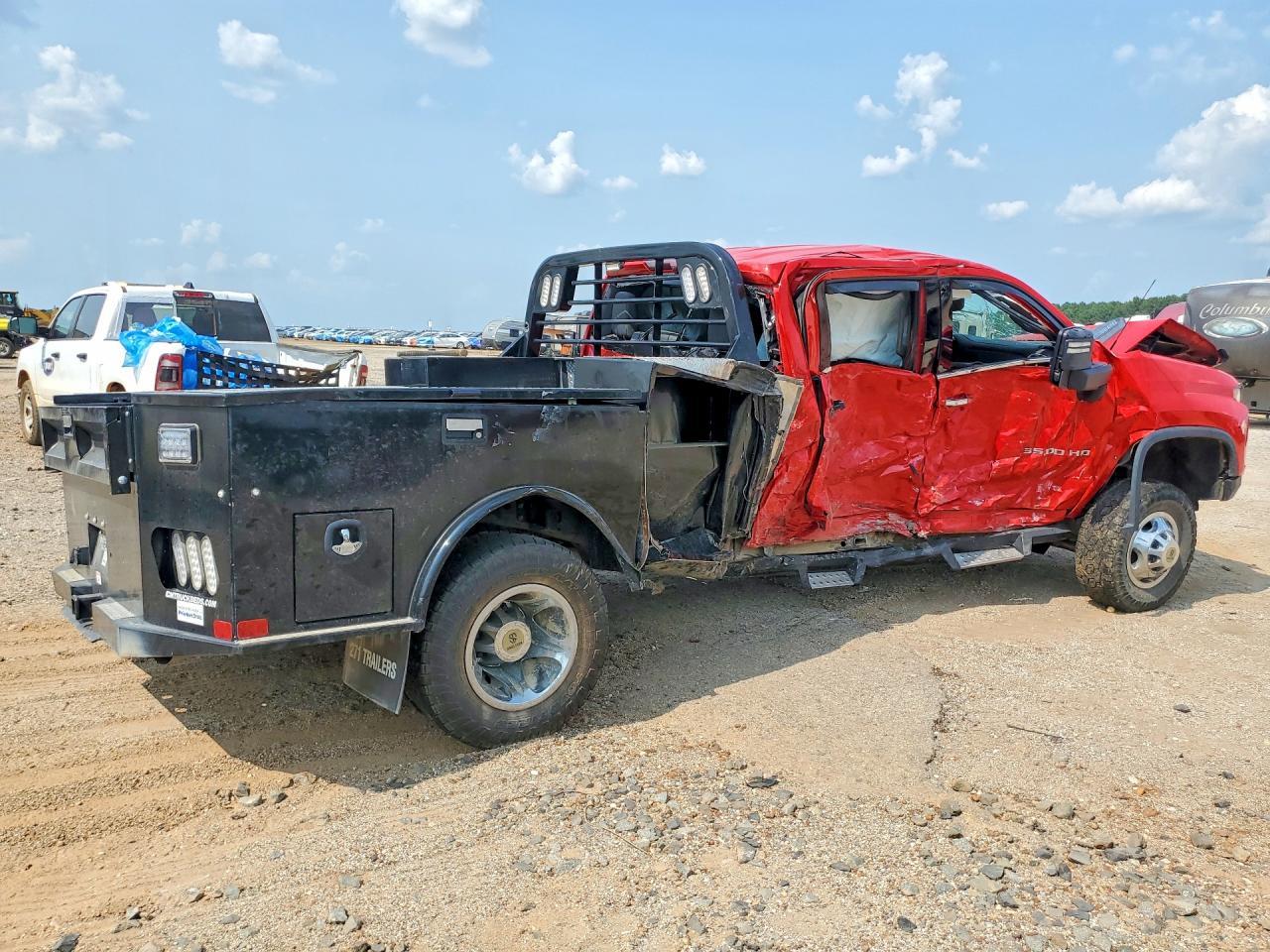 2022 Chevrolet Silverado K3500 Ltz - Фото 3