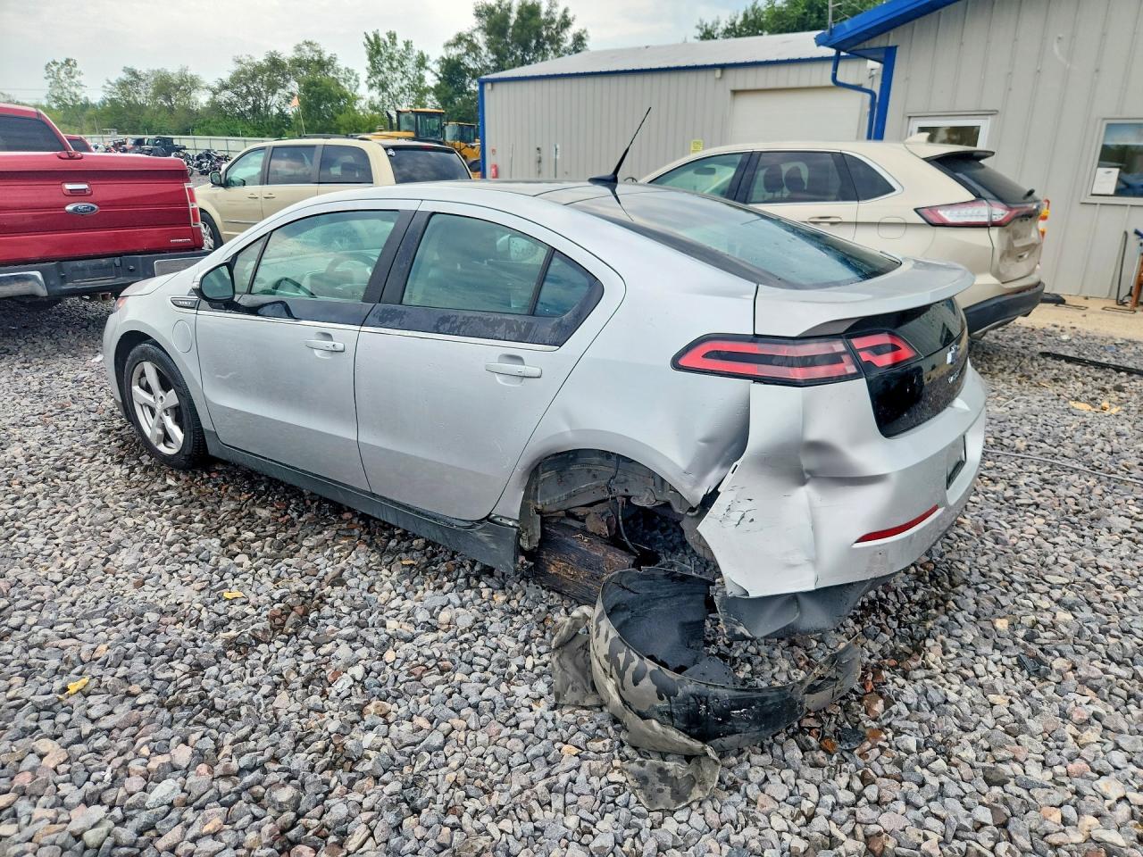 2012 Chevrolet Volt - Image 2