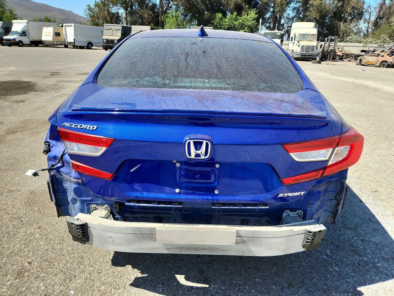 2020 Honda Accord Sport - Image 6