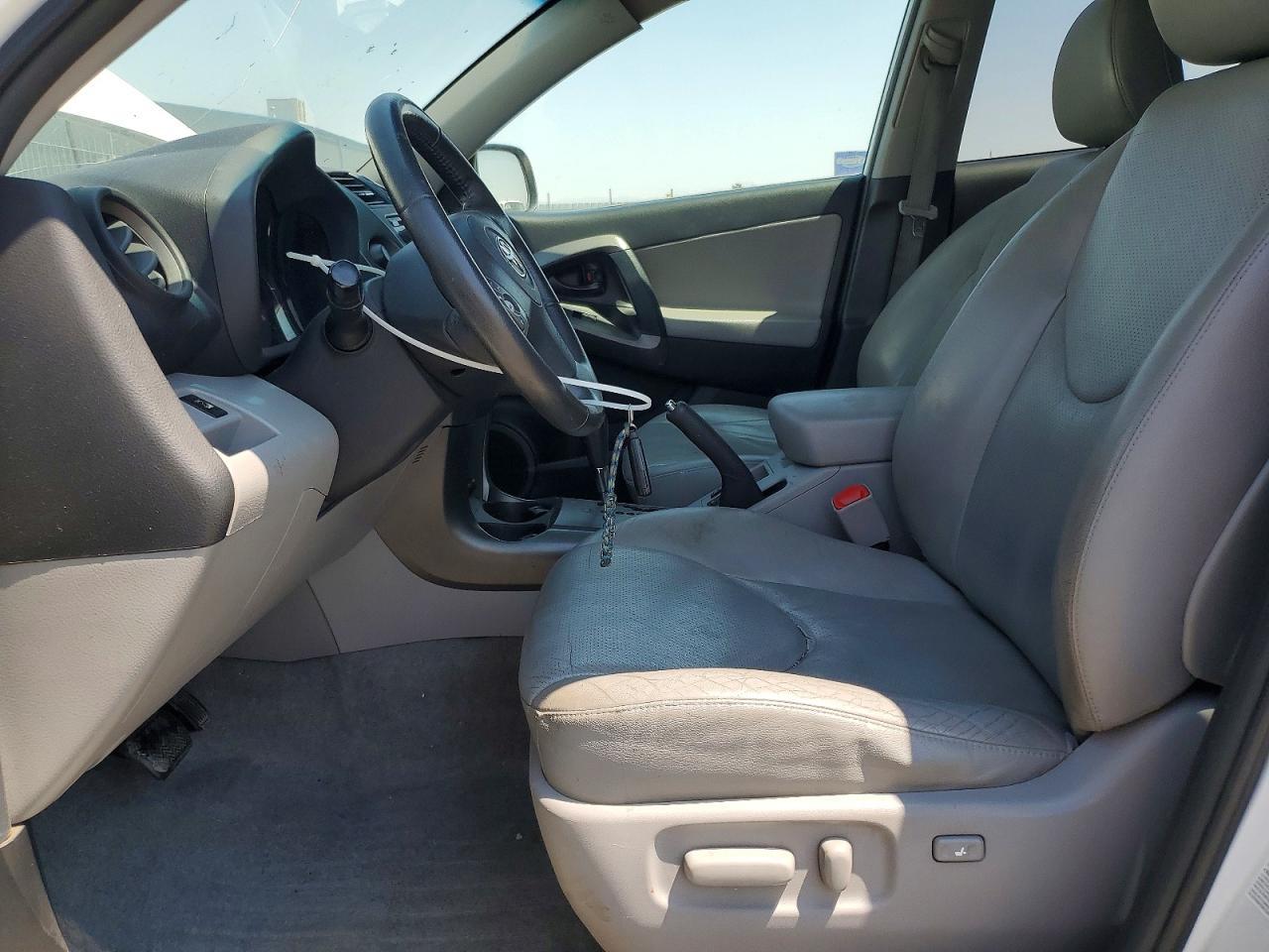 2012 Toyota Rav4 Limited - Фото 7