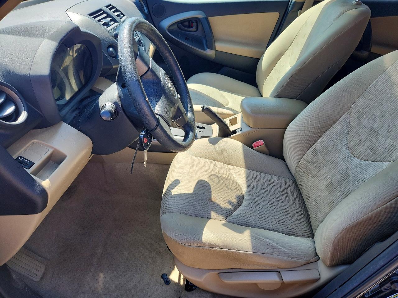2011 Toyota Rav4 Base - Image 7