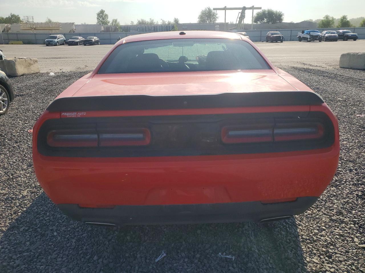 2020 Dodge Challenger Sxt - Image 6