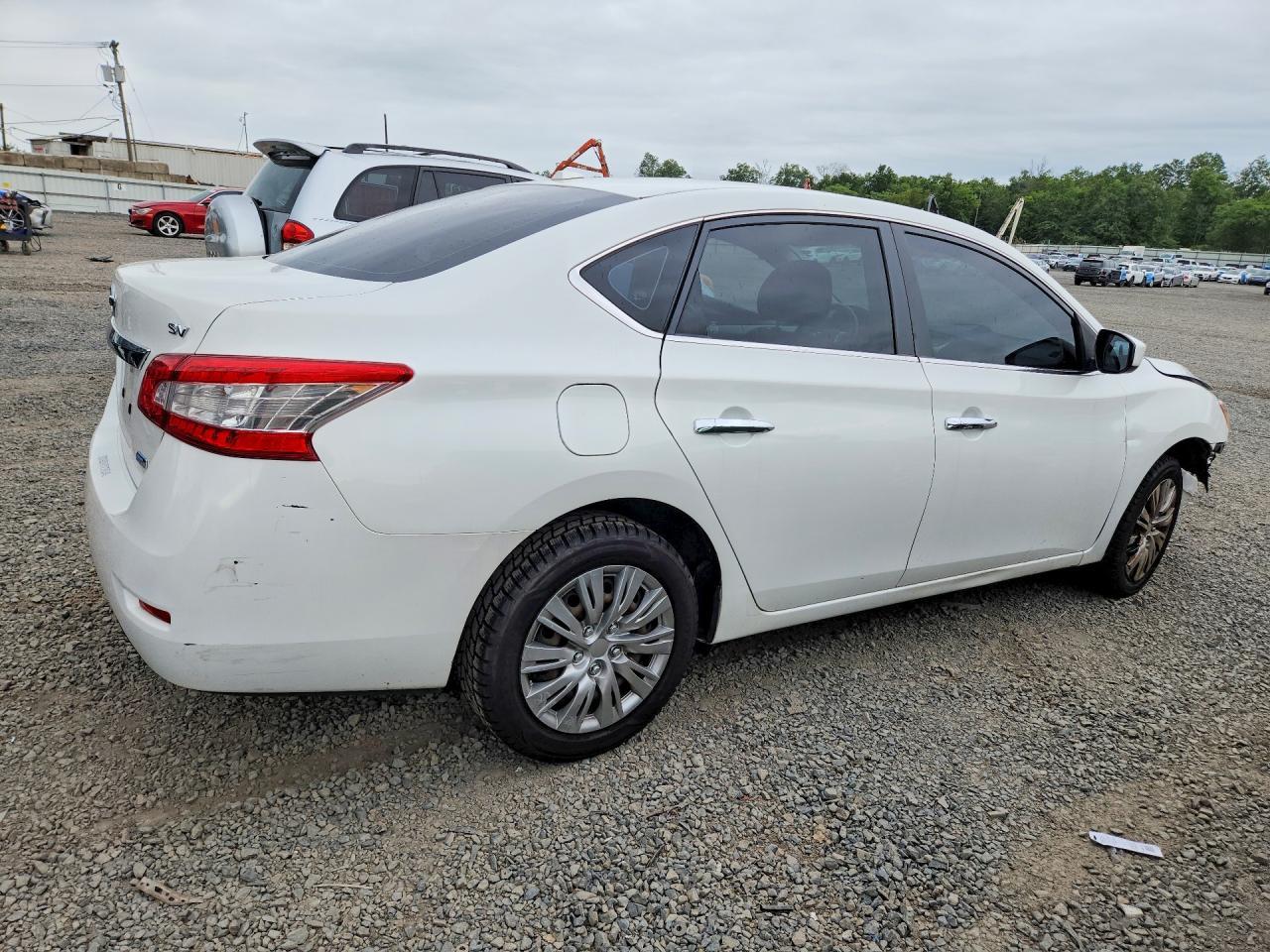 2013 Nissan Sentra S - Image 3