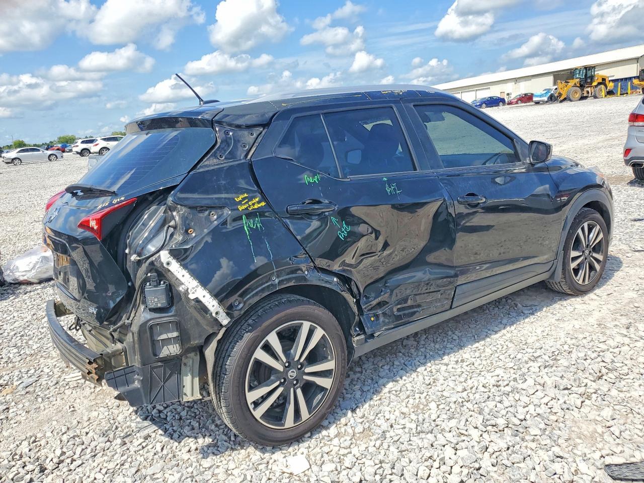 2020 Nissan Kicks Sv - Фото 3