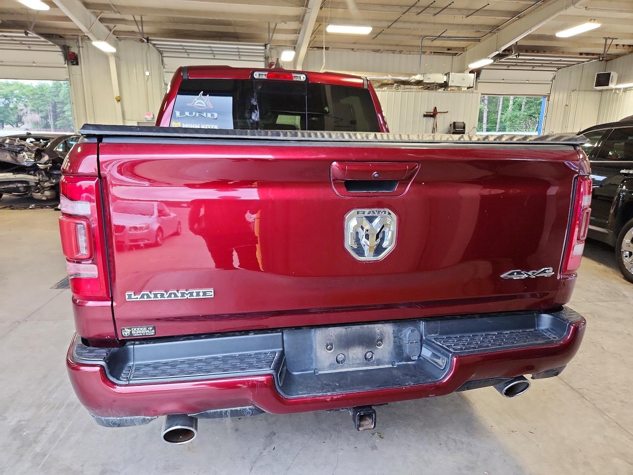 2021 Ram 1500 Laramie - Фото 6