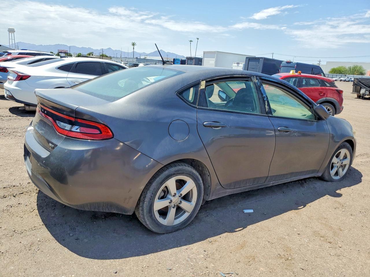 2016 Dodge Dart Sxt - Image 3
