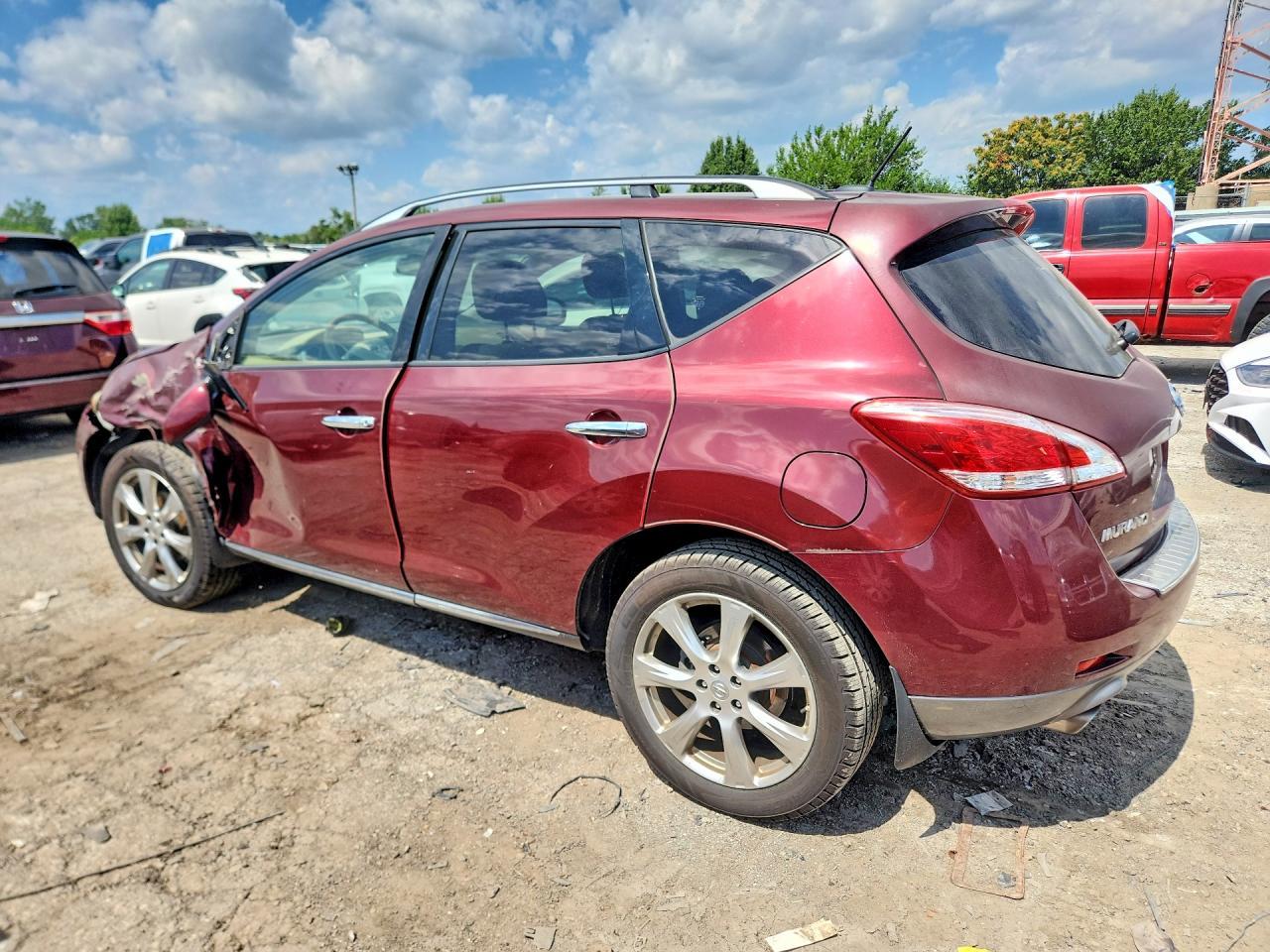 2012 Nissan Murano S - Фото 2