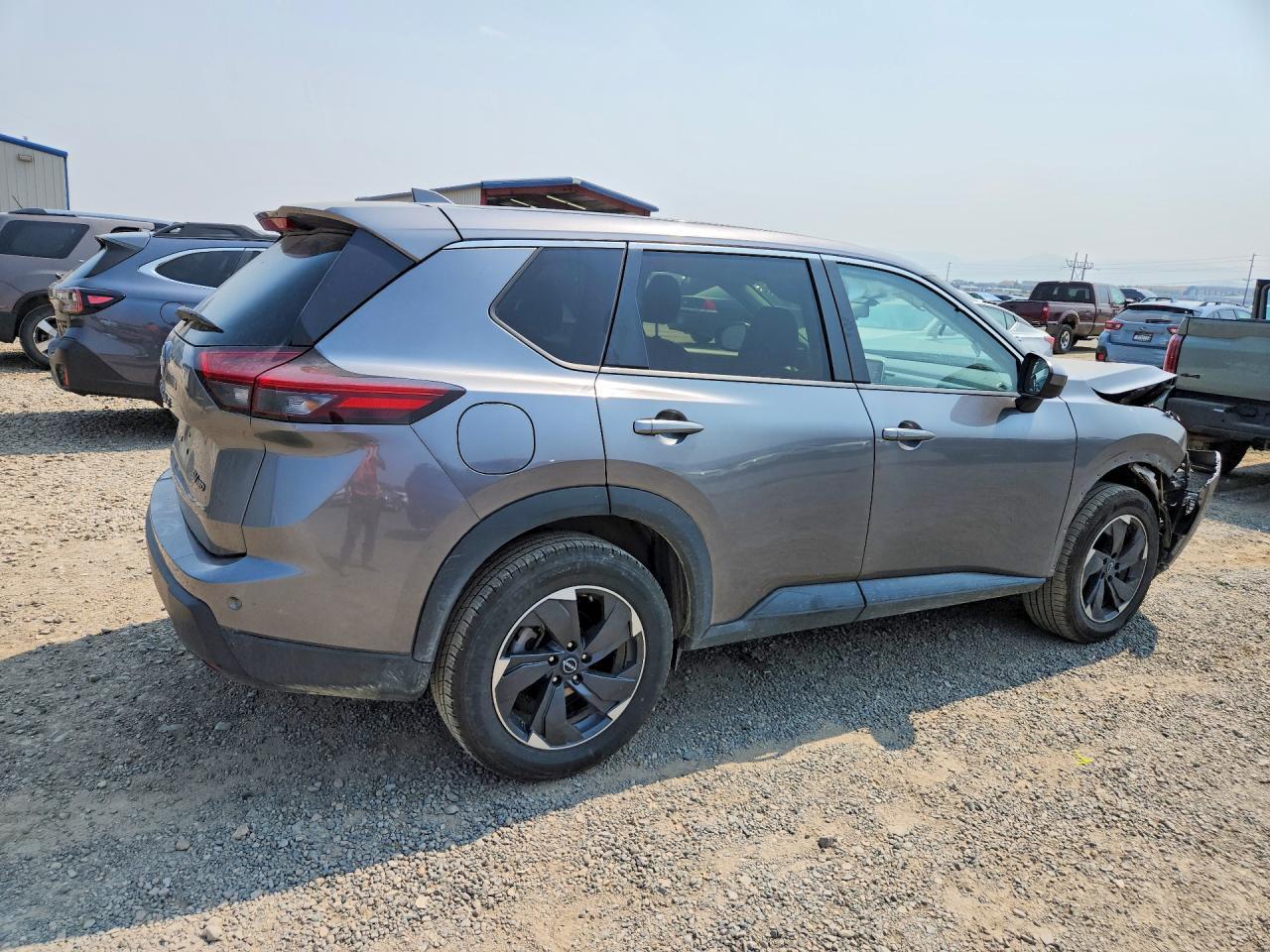 2024 Nissan Rogue Sv - Фото 3