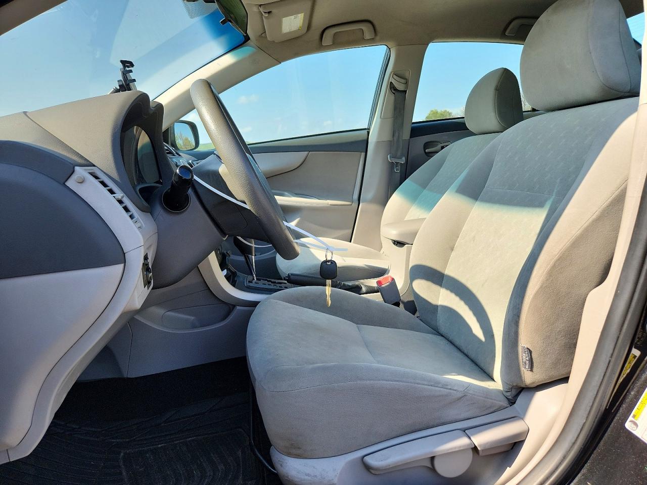 2010 Toyota Corolla Base - Image 7