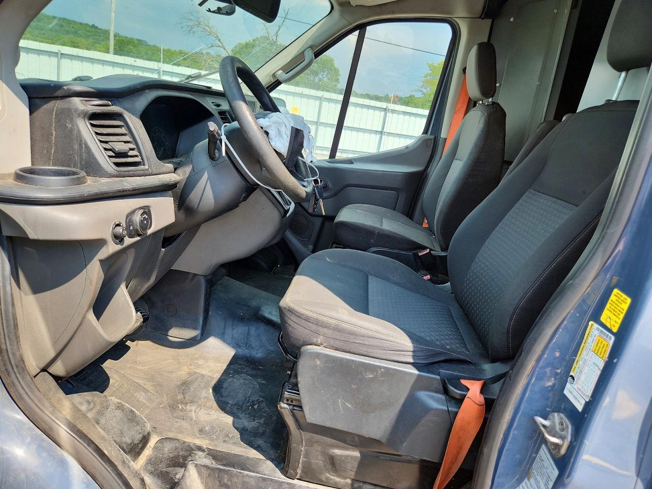 2020 Ford Transit T-250 - Image 7