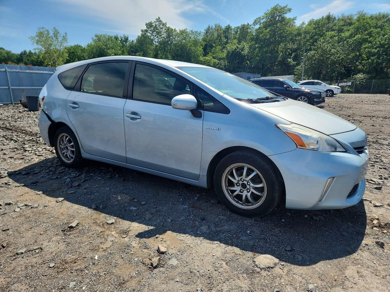 2013 Toyota Prius V Three - Фото 4