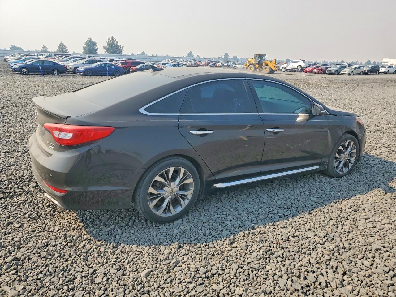 2015 Hyundai Sonata Limited 2.0T - Image 3