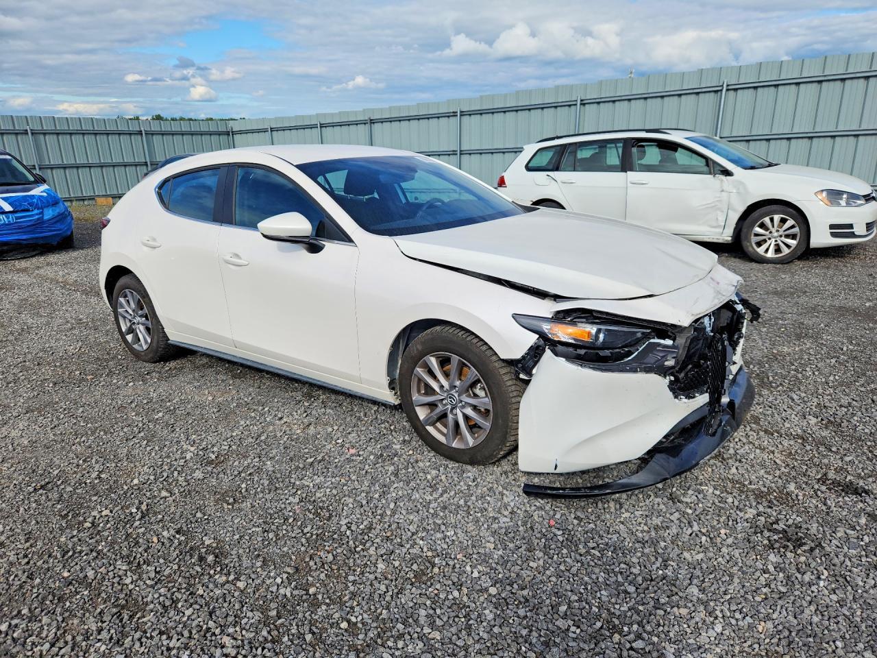 2024 Mazda 3 Select Sport - Image 4