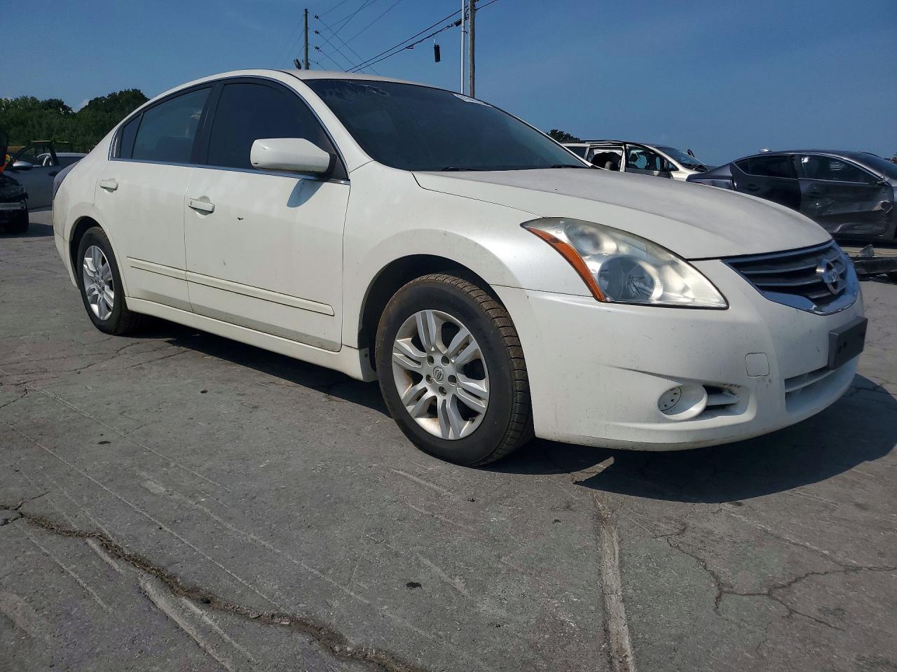 2010 Nissan Altima 2.5 - Фото 4