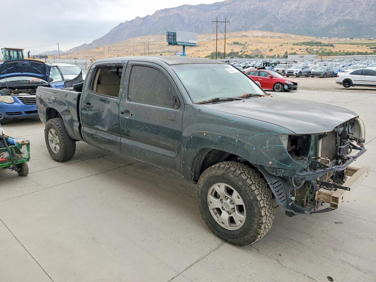 2009 Toyota Tacoma Double Cab Long Bed - Image 4