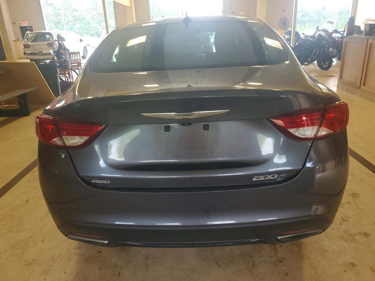 2015 Chrysler 200 S - Фото 6