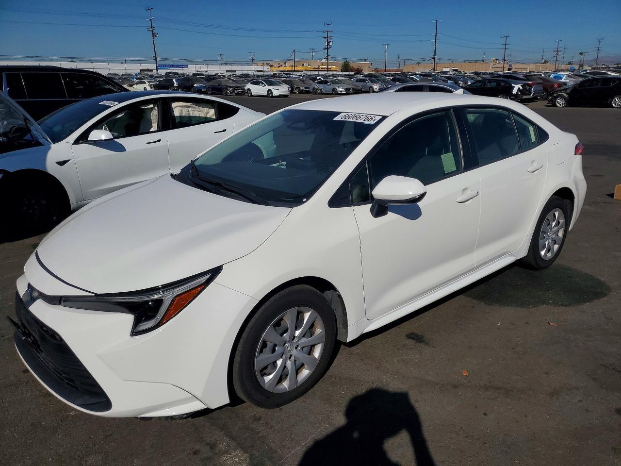 2025 Toyota Corolla Hybrid Le