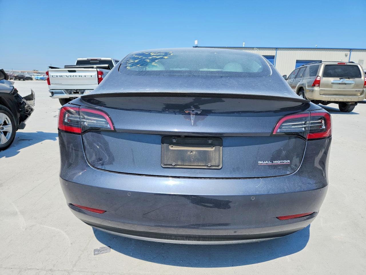 2022 Tesla Model 3 - Фото 6