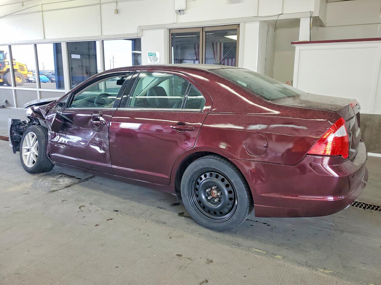 2011 Ford Fusion - Image 2
