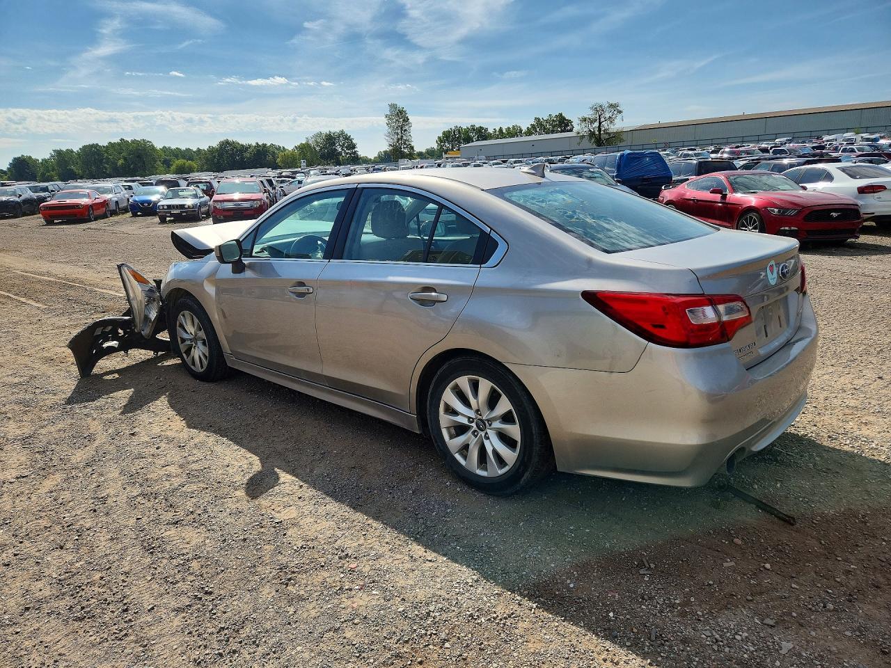 2016 Subaru Legacy 2.5I Premium - Фото 2