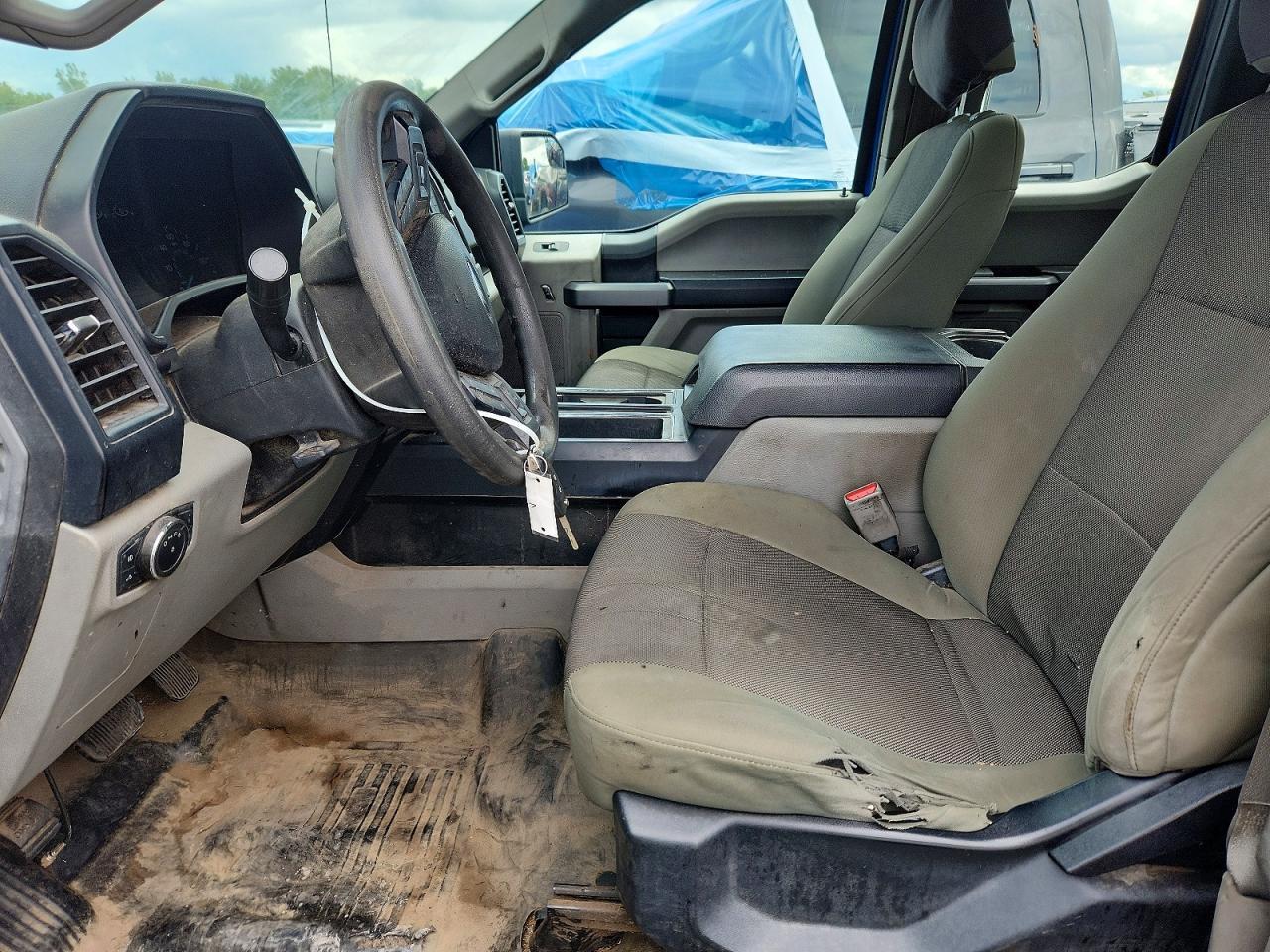 2015 Ford F150 Super Cab - Фото 7