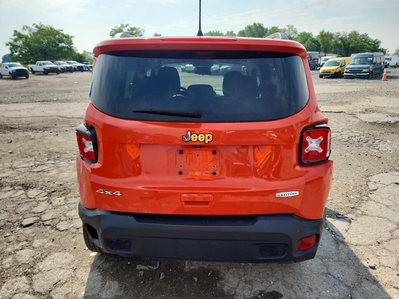 2019 Jeep Renegade Latitude - Фото 6