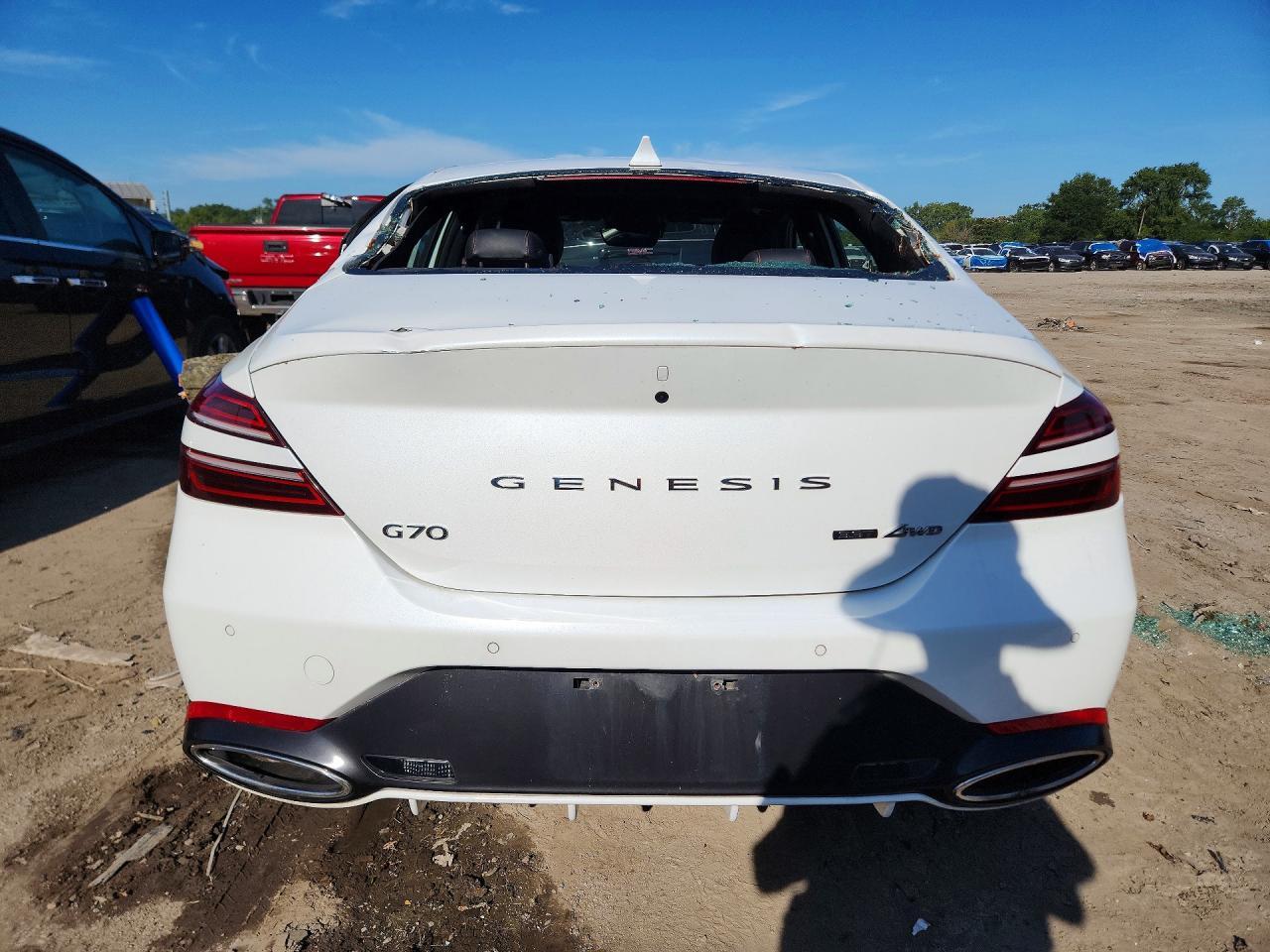 2023 Genesis G70 3.3T Standard - Фото 6