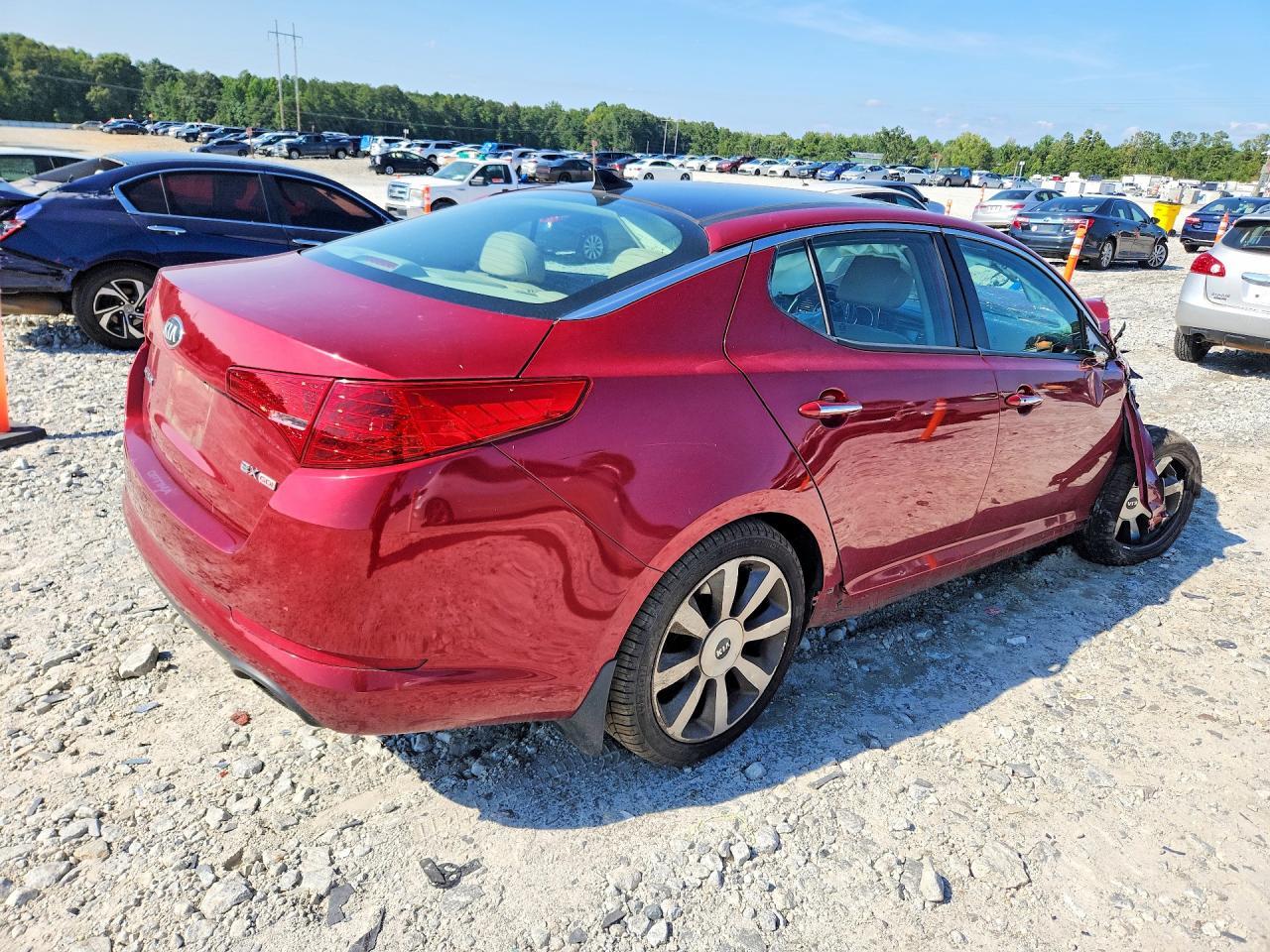 2013 Kia Optima Ex - Image 3