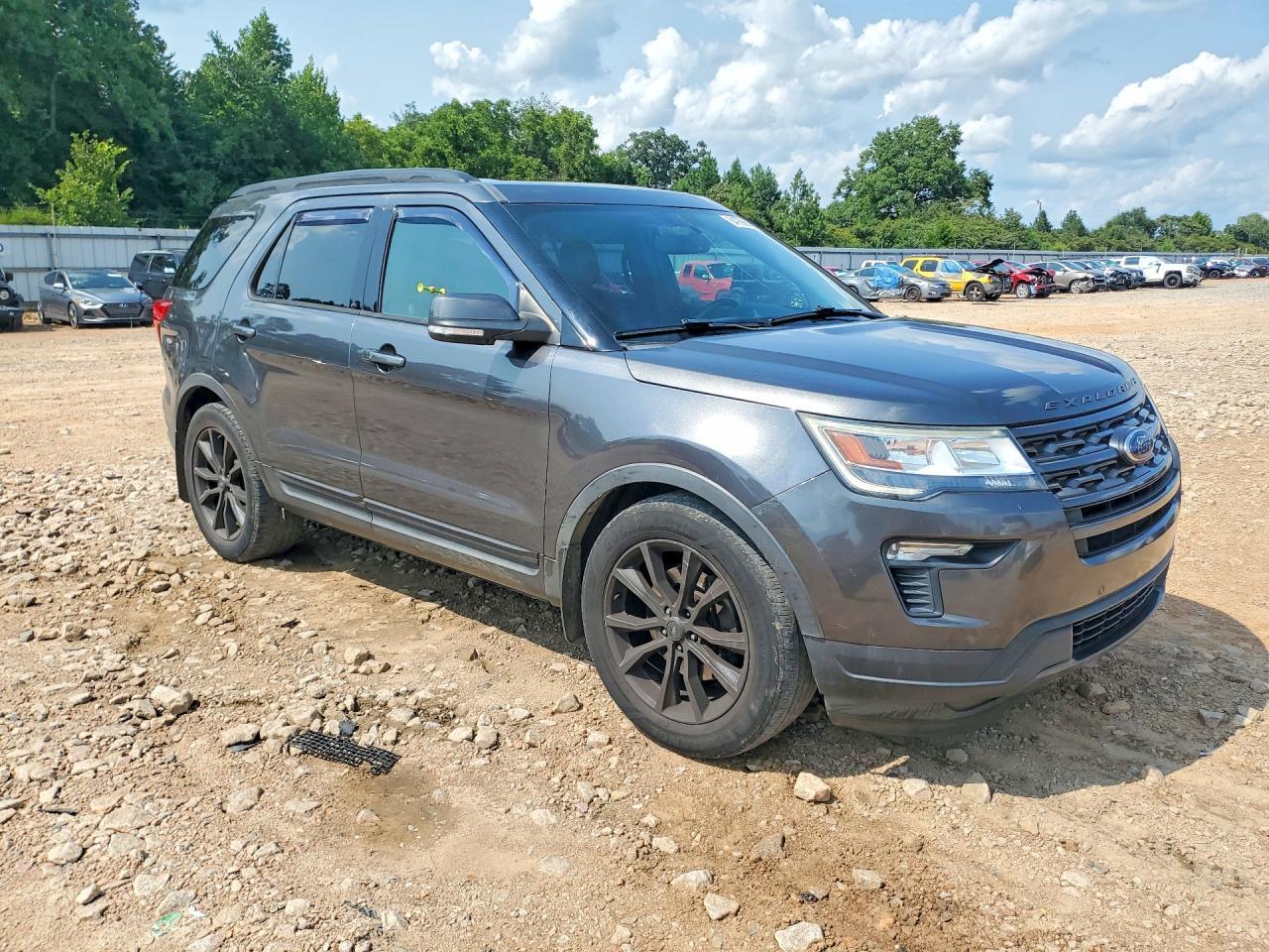 2018 Ford Explorer Xlt - Фото 4