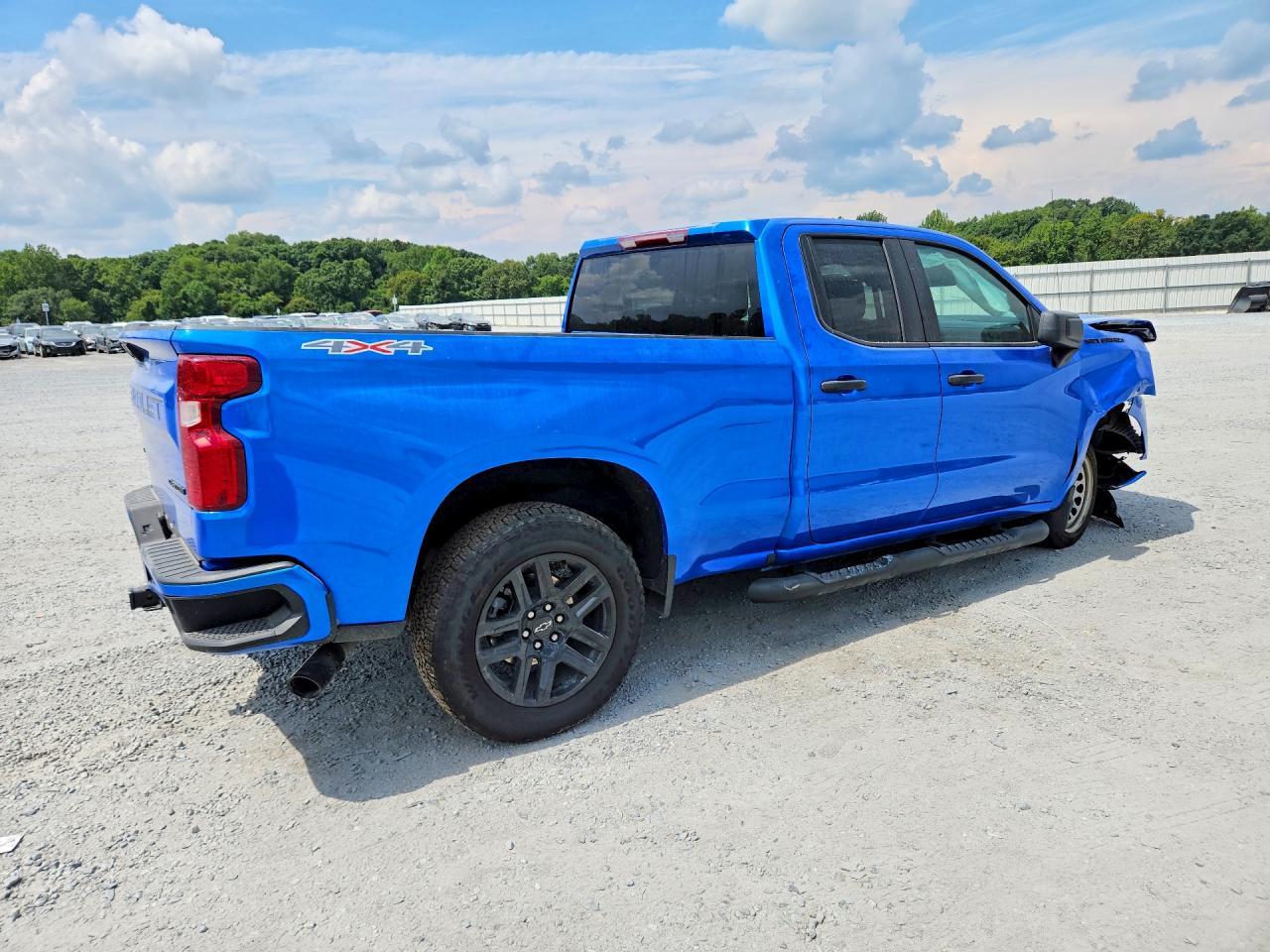 2026 Chevrolet Silverado K1500 Custom - Image 3