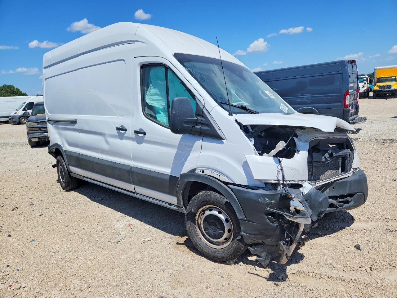 2023 Ford Transit T- - Delivery Van - Image 4