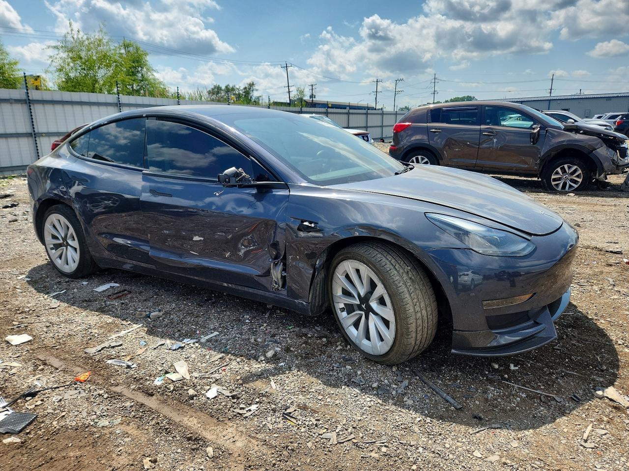 2023 Tesla Model 3 - Image 4