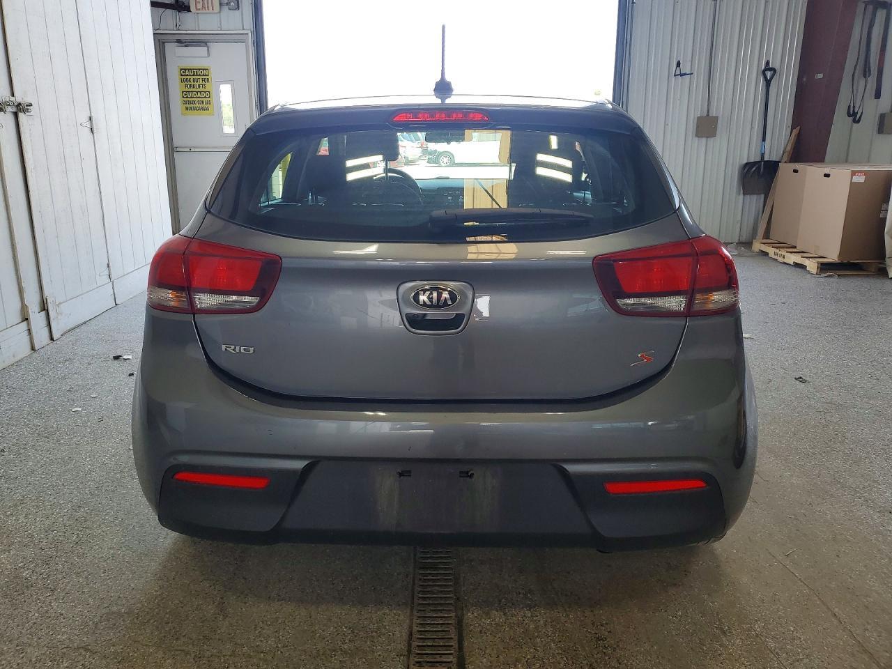 2019 Kia Rio S - Фото 6