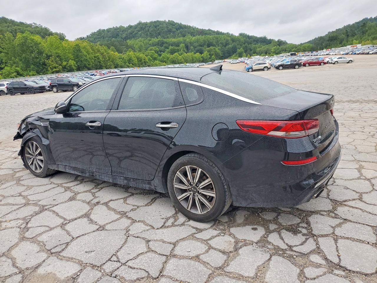 2020 Kia Optima Ex - Фото 2